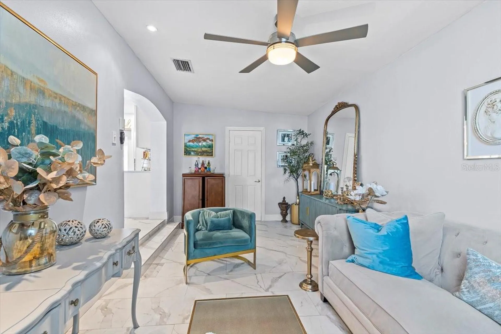 4106 W Bay View Avenue Tampa FL 33611
