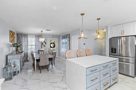 4106 W Bay View Avenue Tampa FL 33611