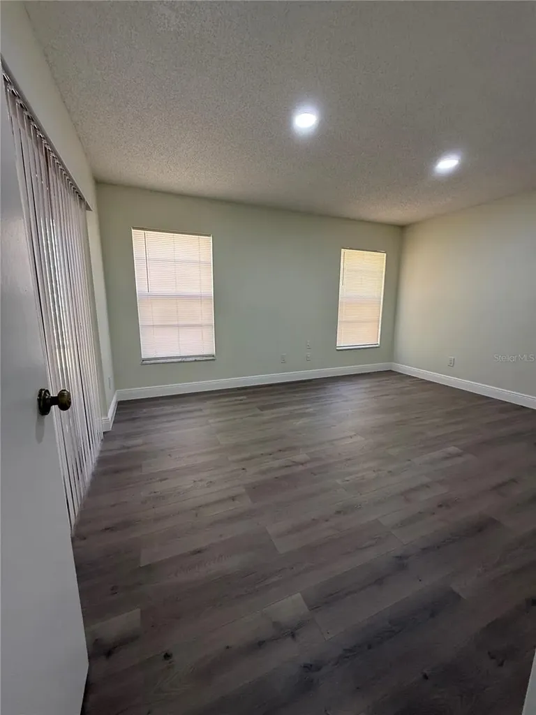 4905 Goucher Lane Orlando FL 32821