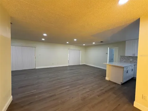 4905 Goucher Lane Orlando FL 32821