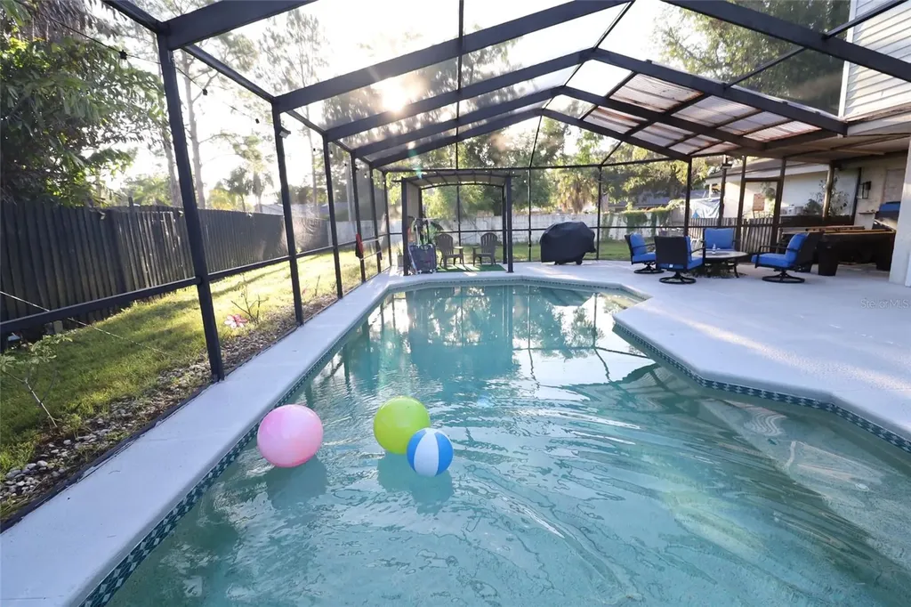 15401 Deerglen Drive Tampa FL 33624