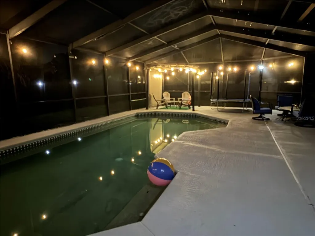 15401 Deerglen Drive Tampa FL 33624