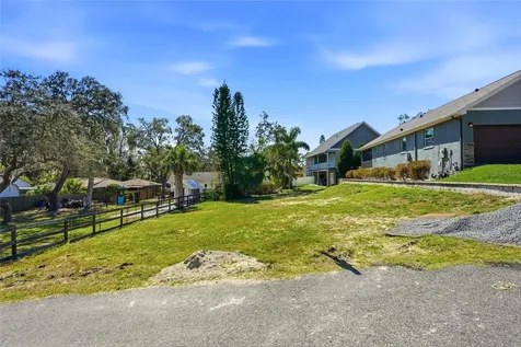 1604 Butler Court Tarpon Springs FL 34689