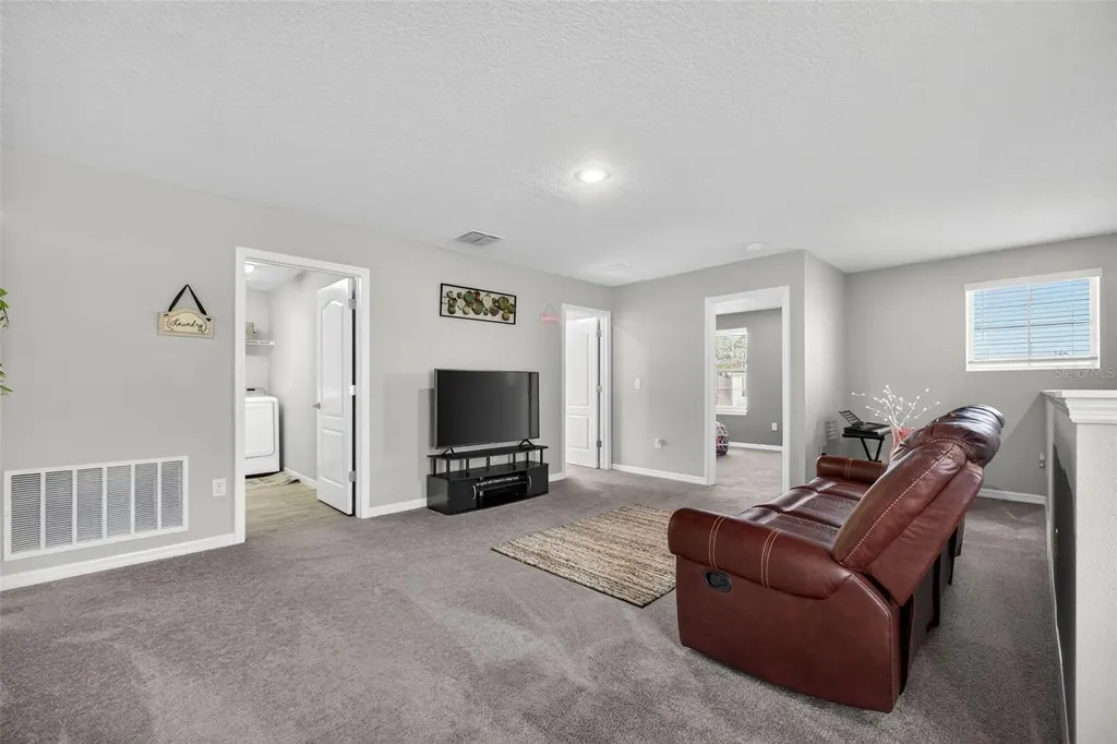 18056 Aero Avenue Land O Lakes FL 34638