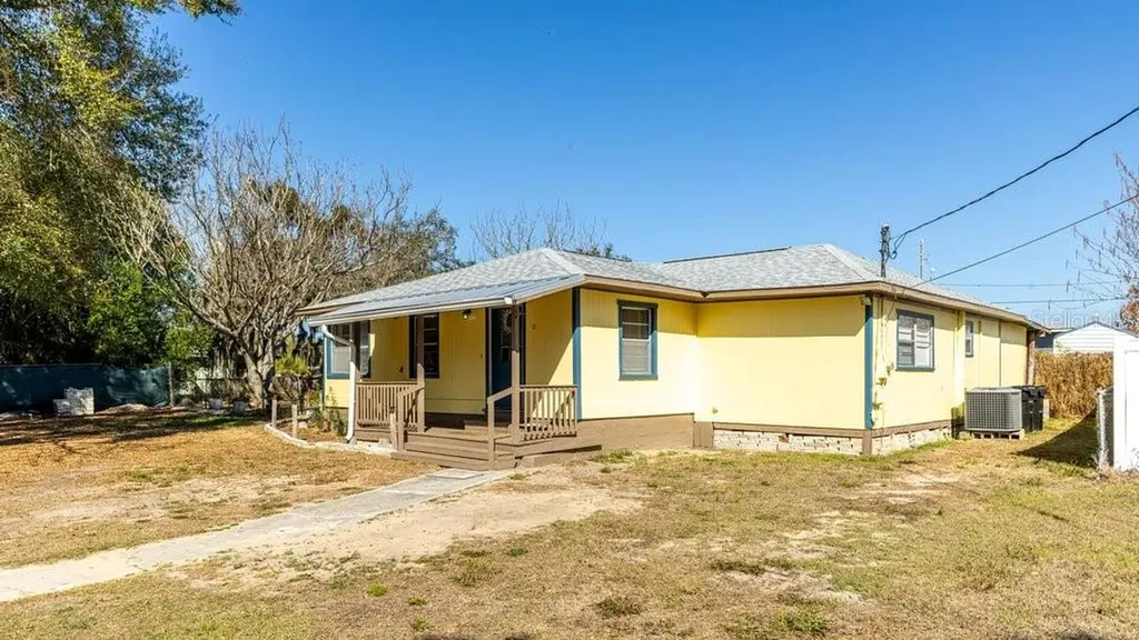 20 Florida Street Frostproof FL 33843