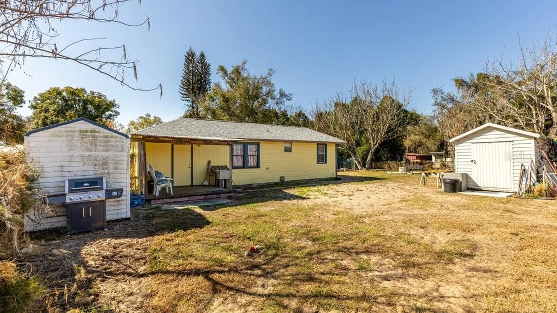 20 Florida Street Frostproof FL 33843