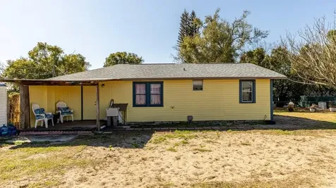 20 Florida Street Frostproof FL 33843