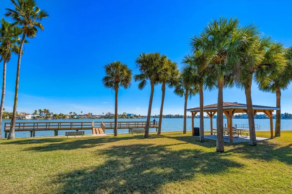 17920 Gulf Boulevard Redington Shores FL 33708