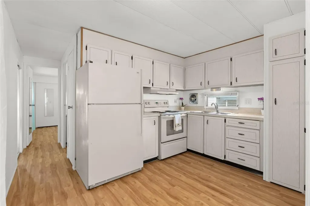 1012 50th Avenue Plaza W Bradenton FL 34207