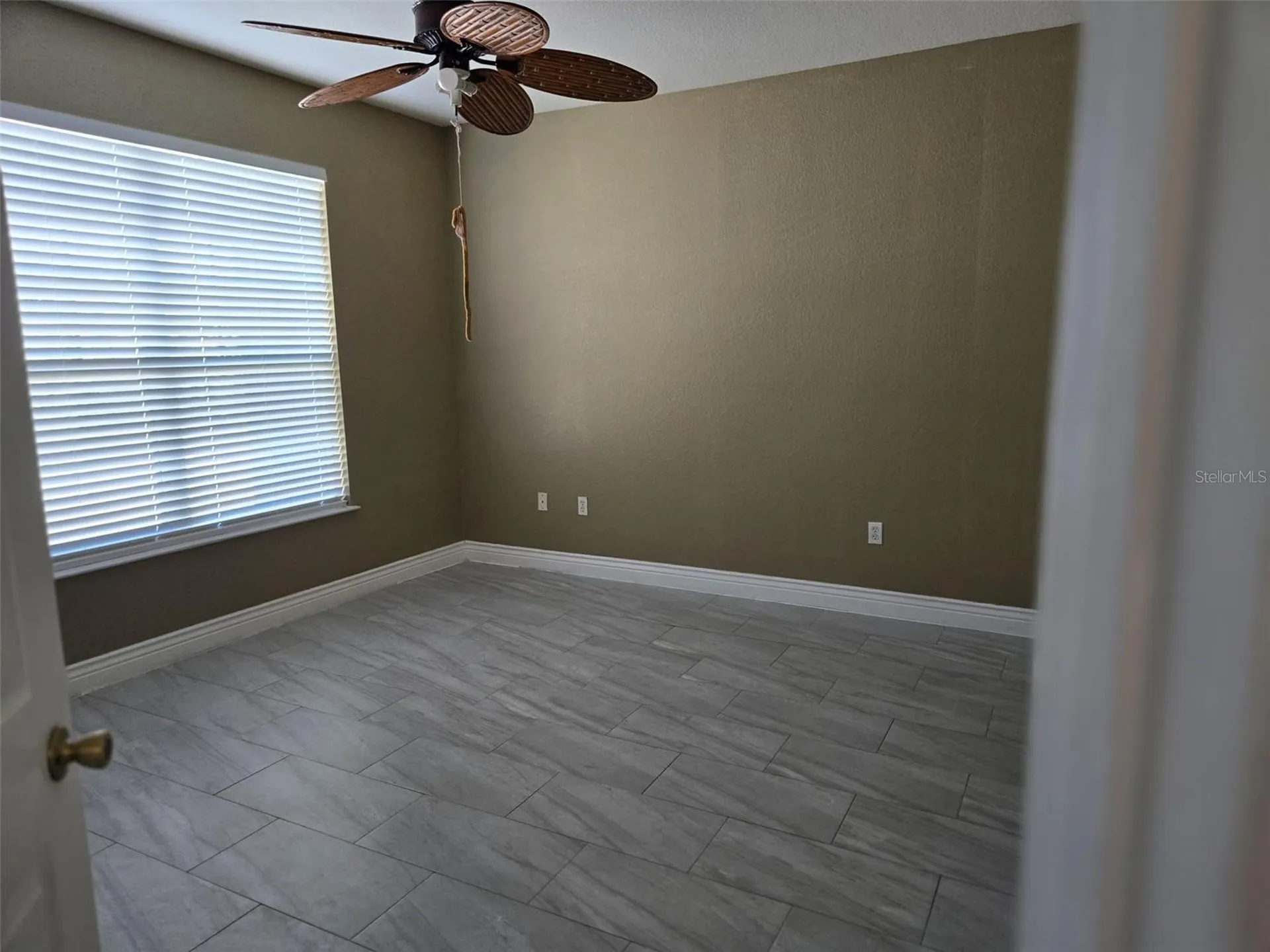 3702 Palm Desert Lane Orlando FL 32839