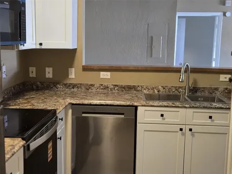 3702 Palm Desert Lane Orlando FL 32839
