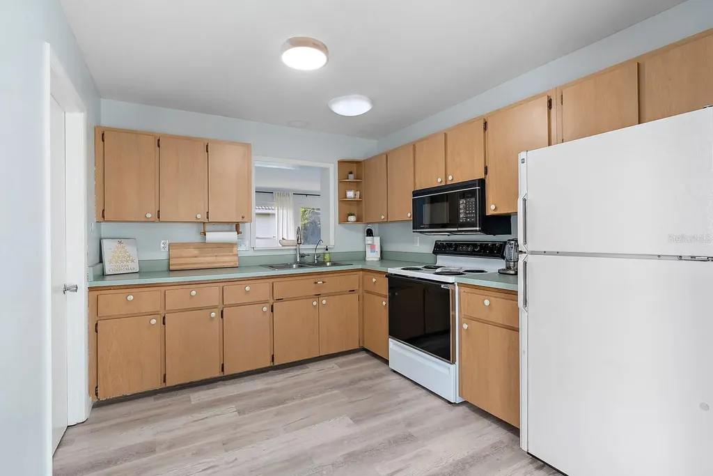 514 Harbor Drive S Venice FL 34285