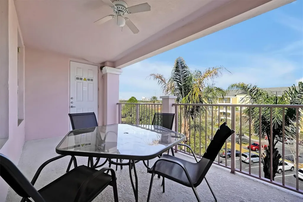 5048 Shoreway Loop Orlando FL 32819