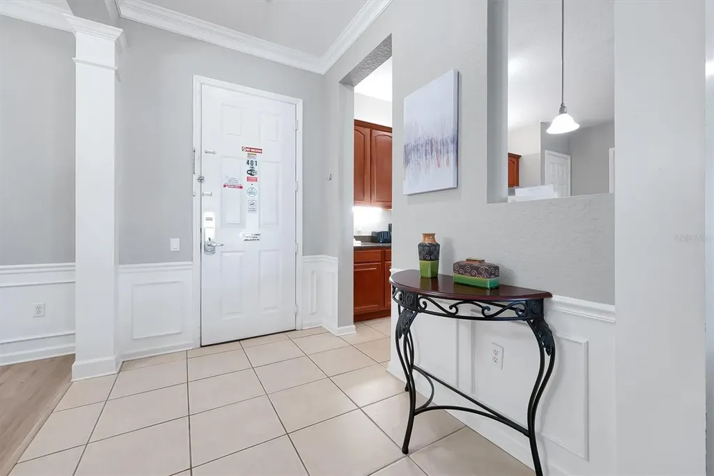 5048 Shoreway Loop Orlando FL 32819