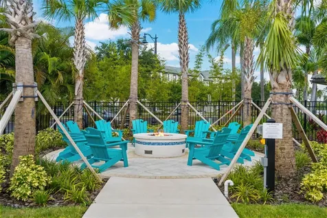 5048 Shoreway Loop Orlando FL 32819