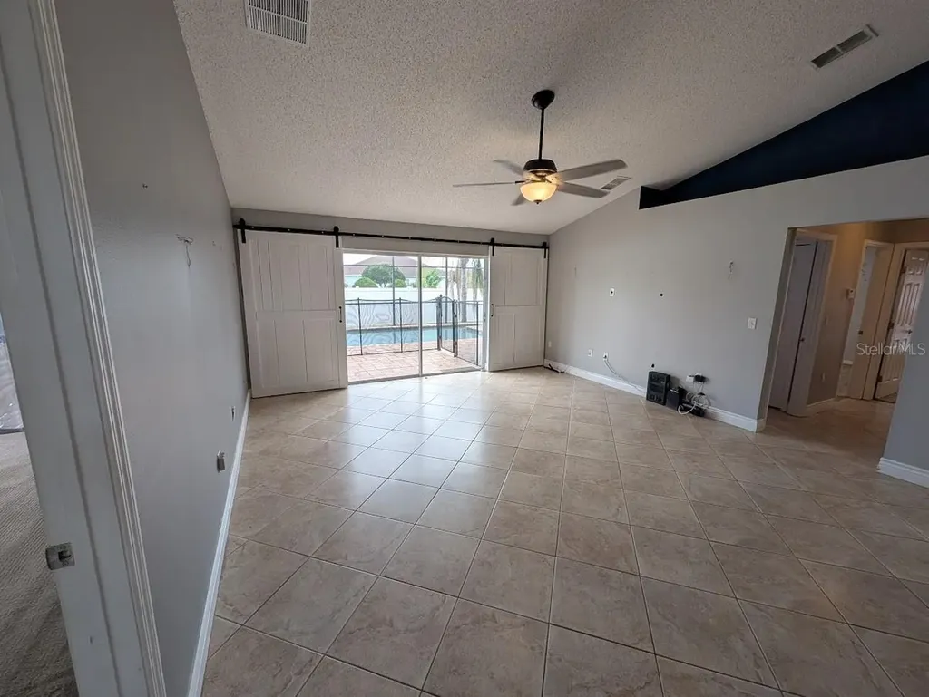 436 Bloomfield Drive Kissimmee FL 34758