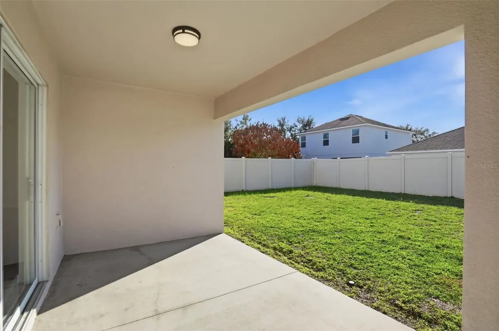15419 Shoal Haven Place Ruskin FL 33573