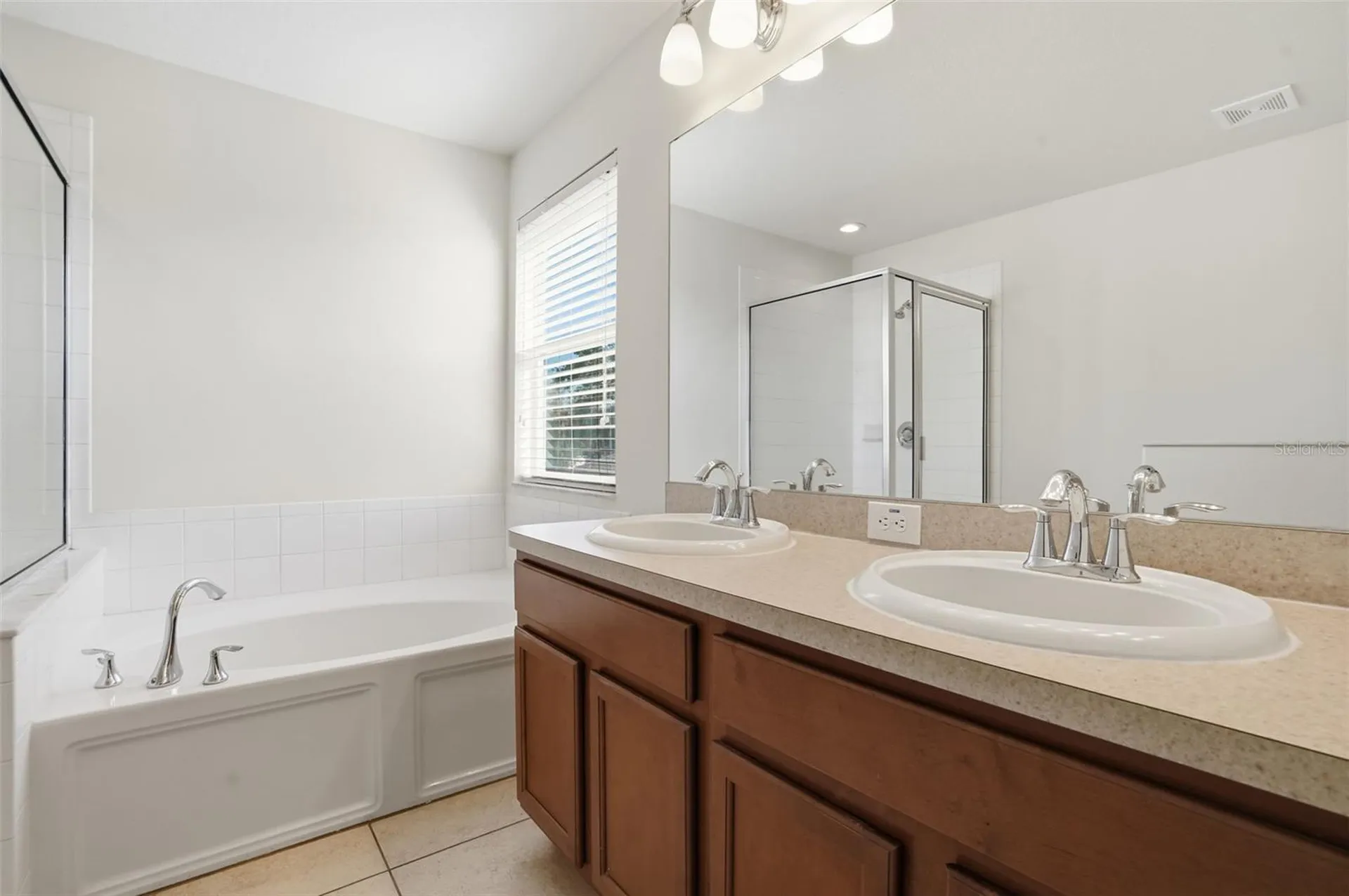 15419 Shoal Haven Place Ruskin FL 33573