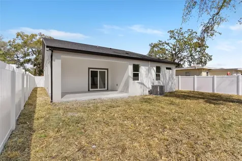 1607 E Ida Street Tampa FL 33610