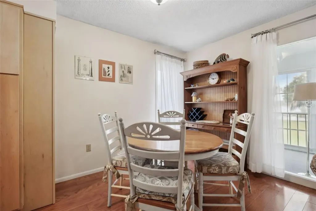 210 River Bend Place Welaka FL 32193