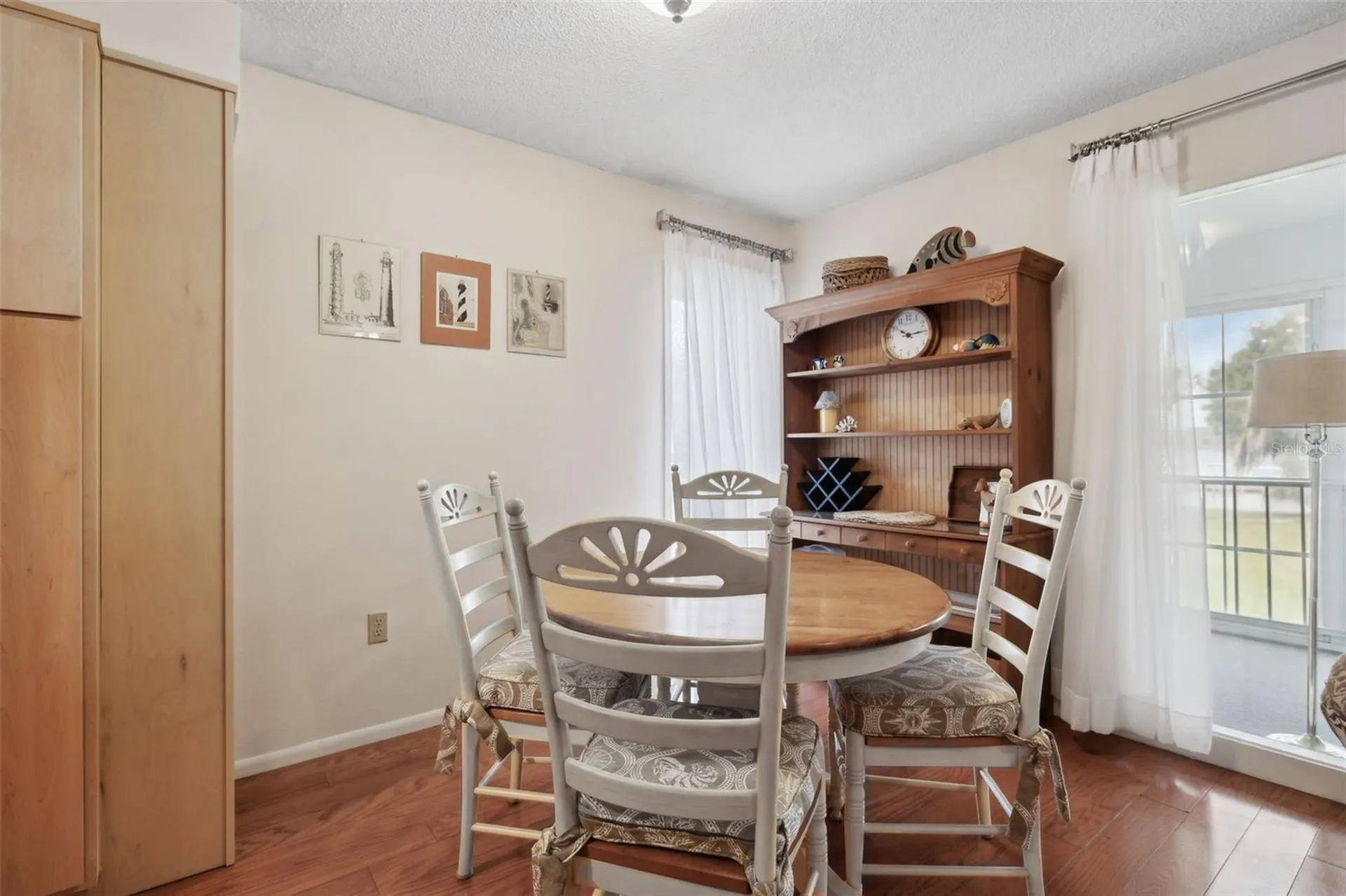210 River Bend Place Welaka FL 32193