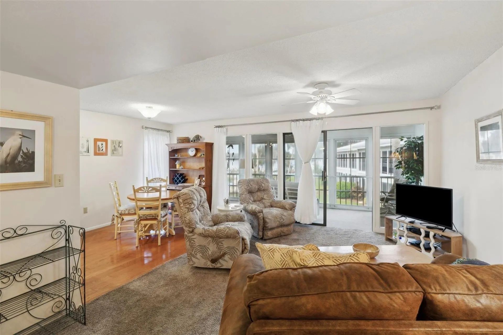 210 River Bend Place Welaka FL 32193