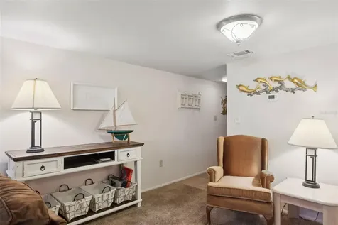 210 River Bend Place Welaka FL 32193