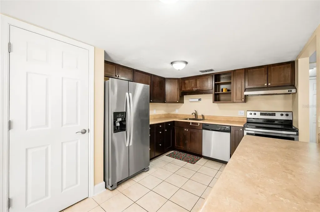 3012 NW 28th Circle Gainesville FL 32605