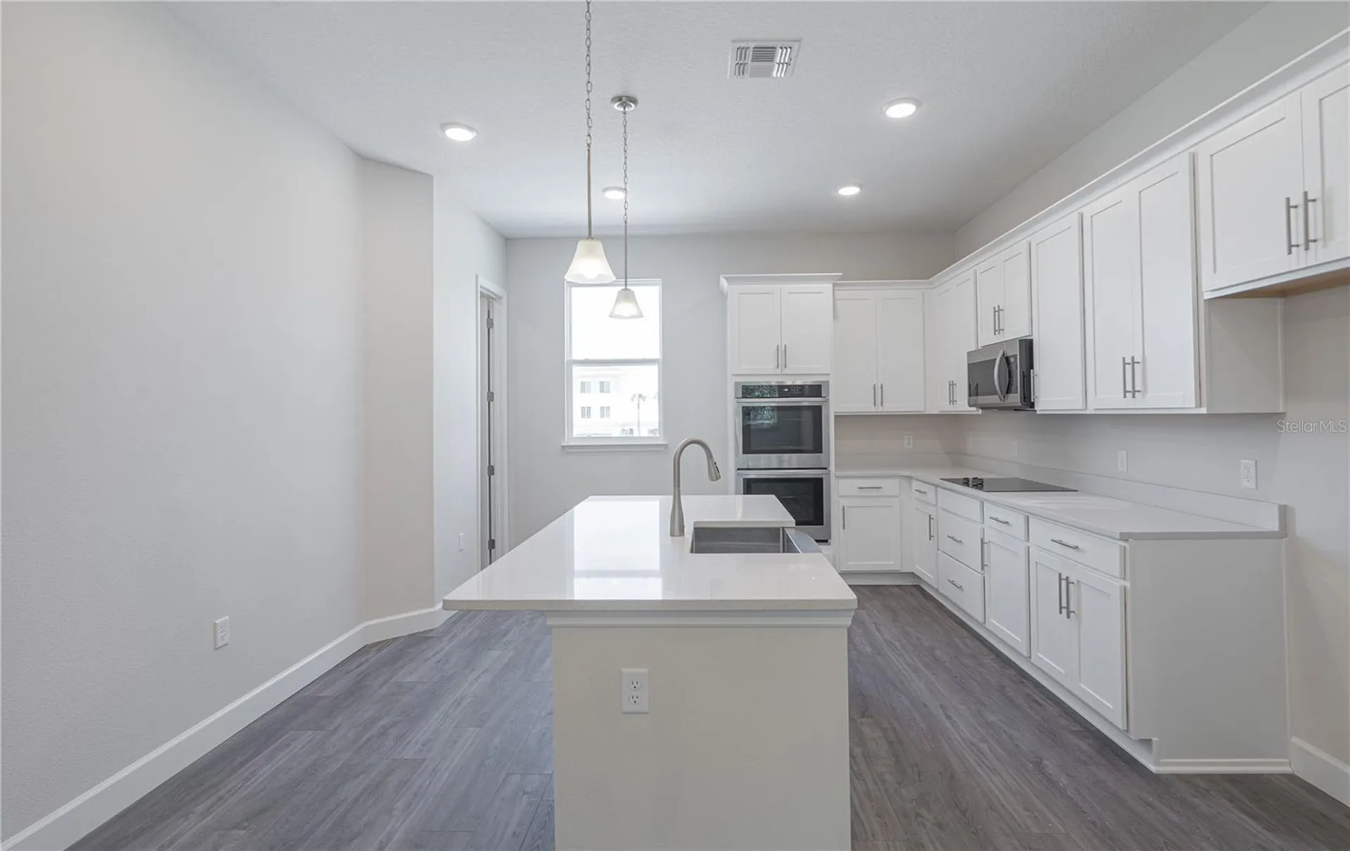 9910 Tate Lane Tampa FL 33626