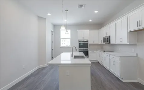 9910 Tate Lane Tampa FL 33626
