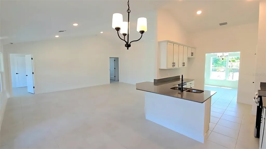 4157 N Chamberlain Boulevard North Port FL 34286