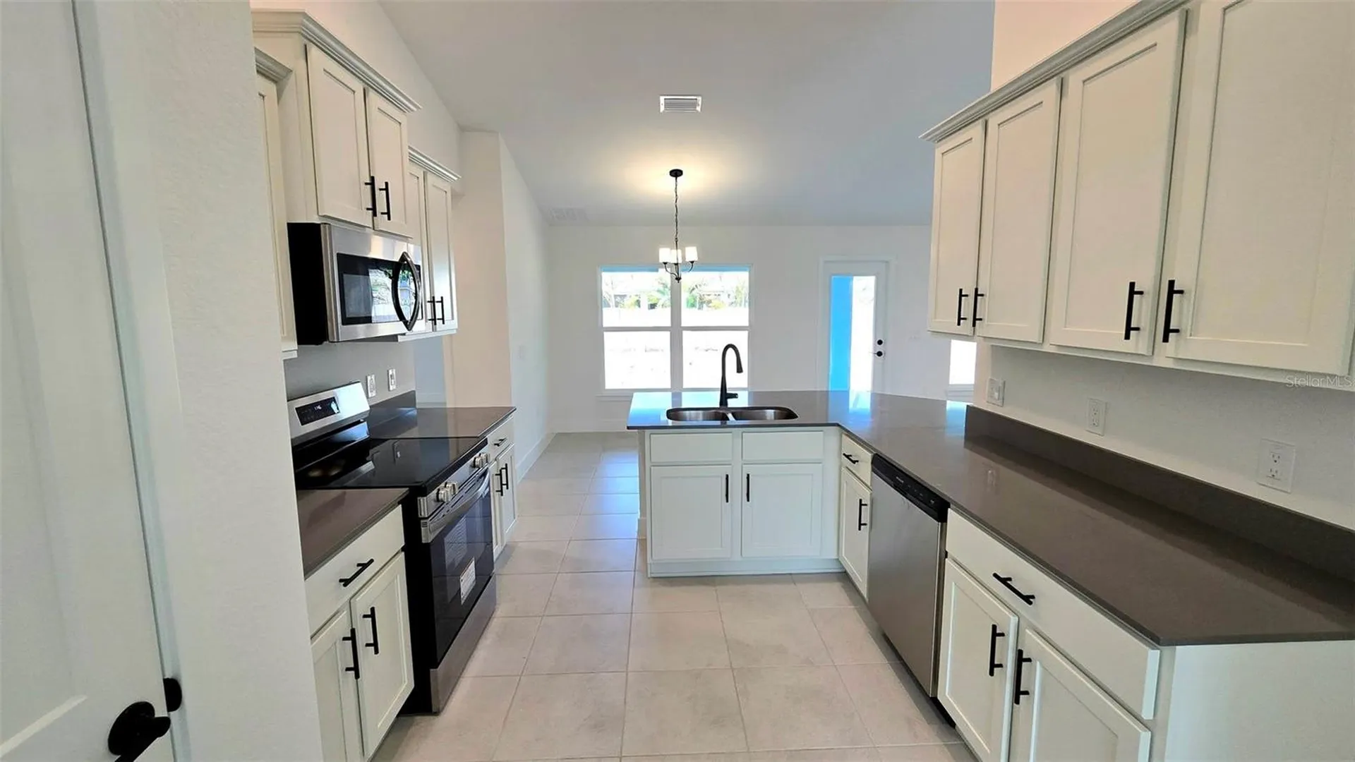 4157 N Chamberlain Boulevard North Port FL 34286