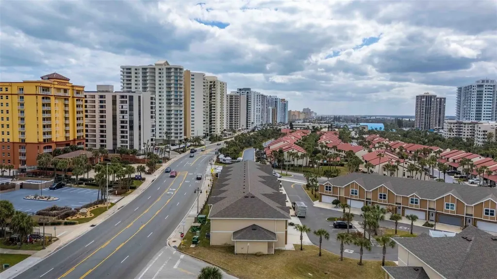 108 Oceans Circle Daytona Beach FL 32118