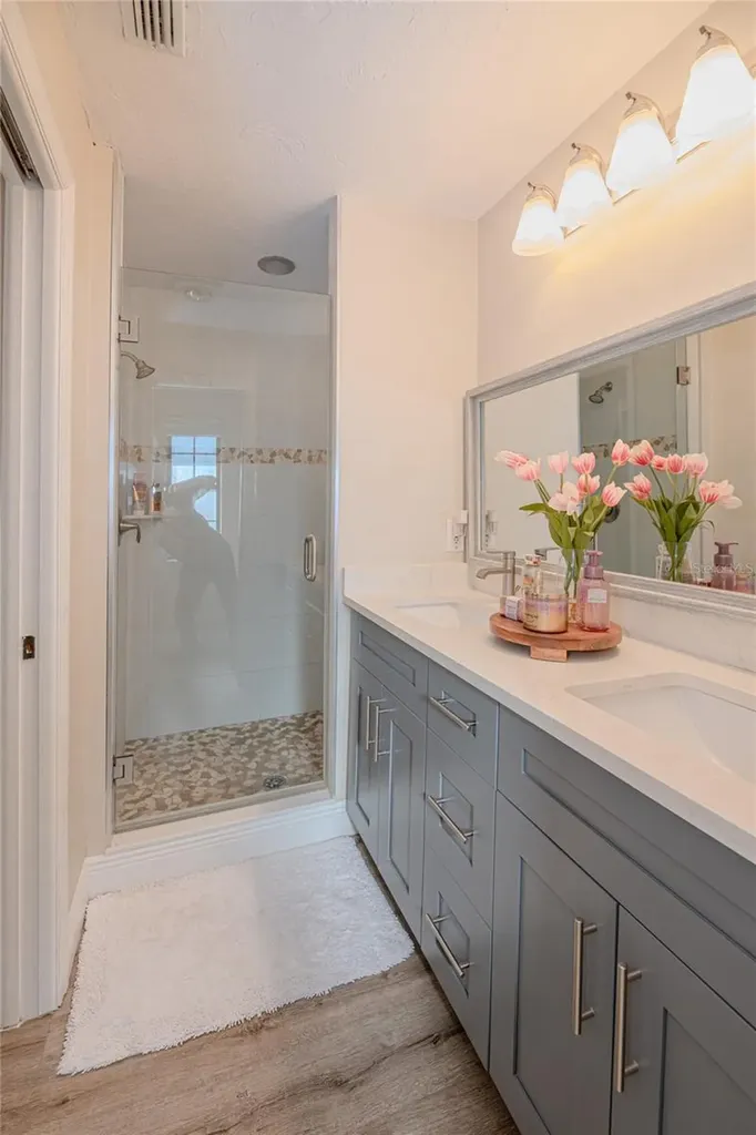4190 Arrow Avenue Sarasota FL 34232