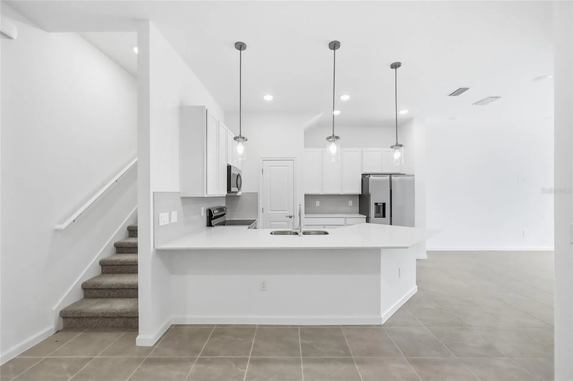 10556 Ebb Tide Lane Orlando FL 32821