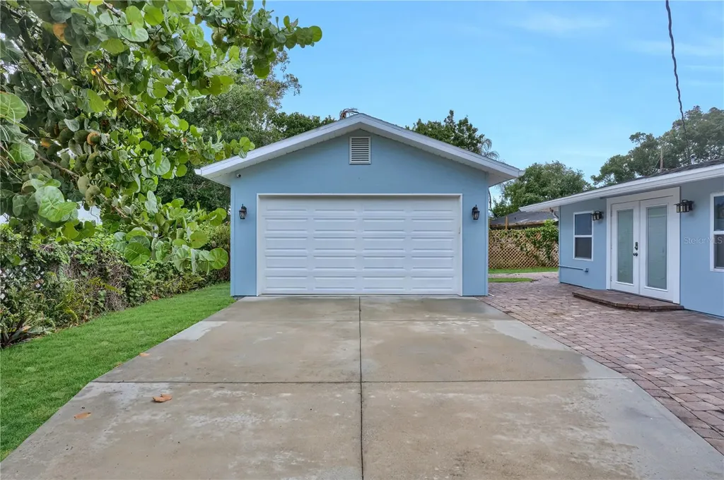 3510 4th Avenue W Bradenton FL 34205