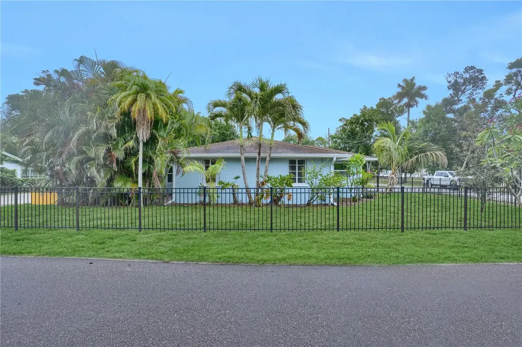 3510 4th Avenue W Bradenton FL 34205