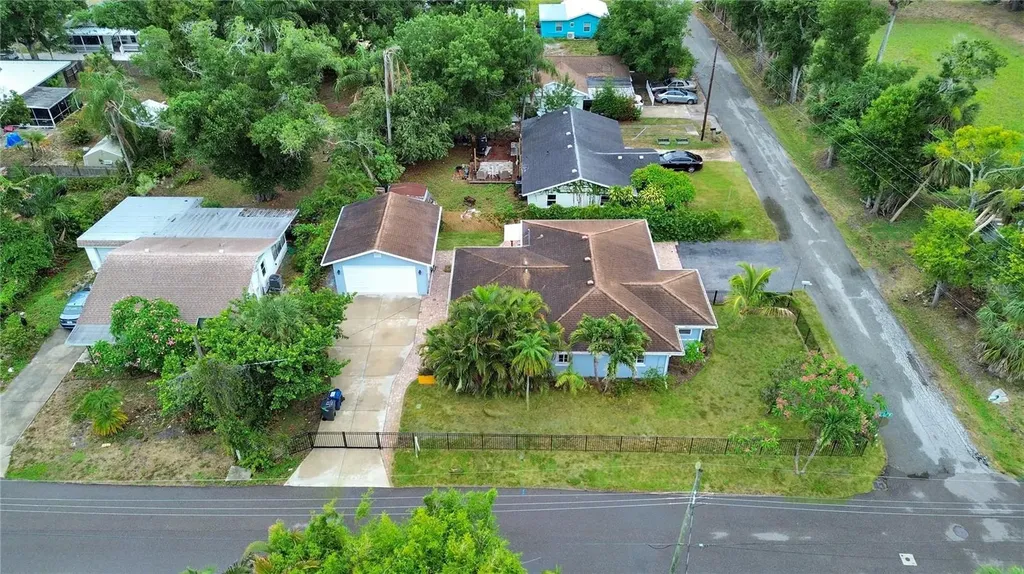 3510 4th Avenue W Bradenton FL 34205