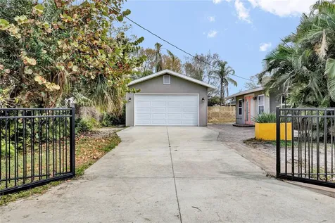 3510 4th Avenue W Bradenton FL 34205