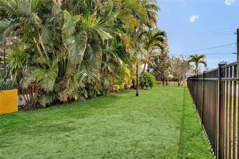 3510 4th Avenue W Bradenton FL 34205