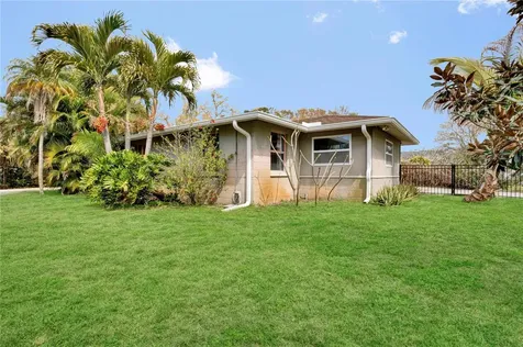 3510 4th Avenue W Bradenton FL 34205