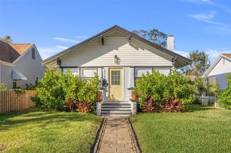 2747 3rd Avenue N St Petersburg FL 33713