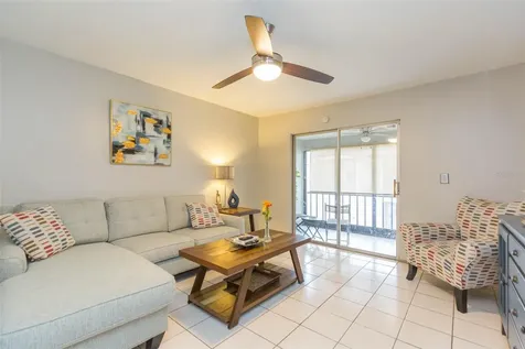 14472 Reuter Strasse Circle Tampa FL 33613
