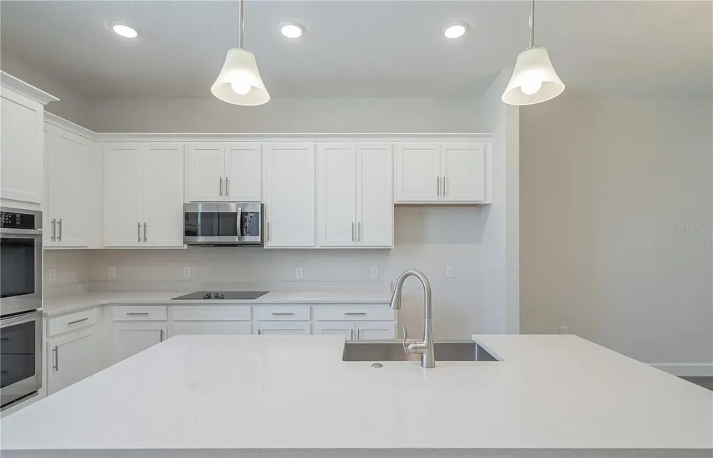 9908 Tate Lane Westchase FL 33626