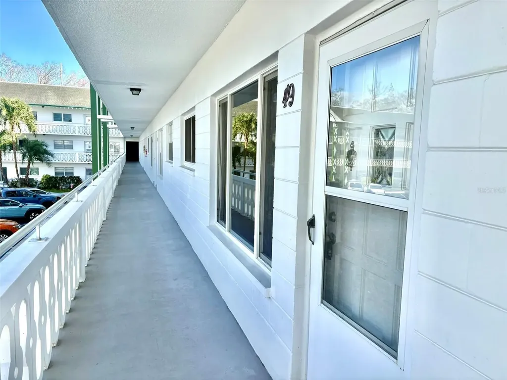 2469 Franciscan Drive Clearwater FL 33763
