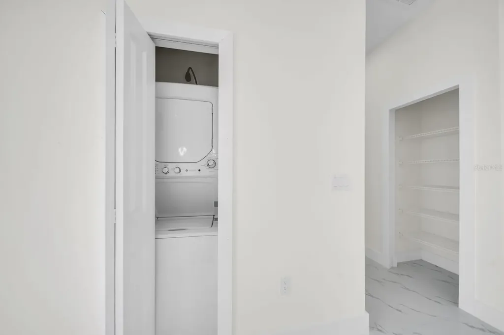 4003 10th Street SW Lehigh Acres FL 33976