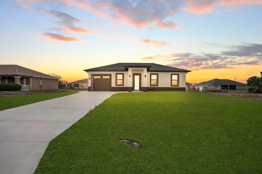 4003 10th Street SW Lehigh Acres FL 33976