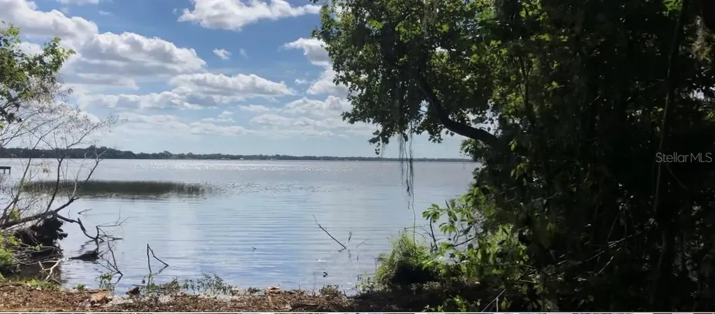 Lake Reedy Boulevard N Frostproof FL 33843