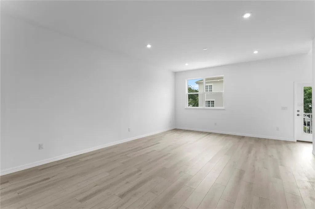9906 Tate Lane Westchase FL 33626
