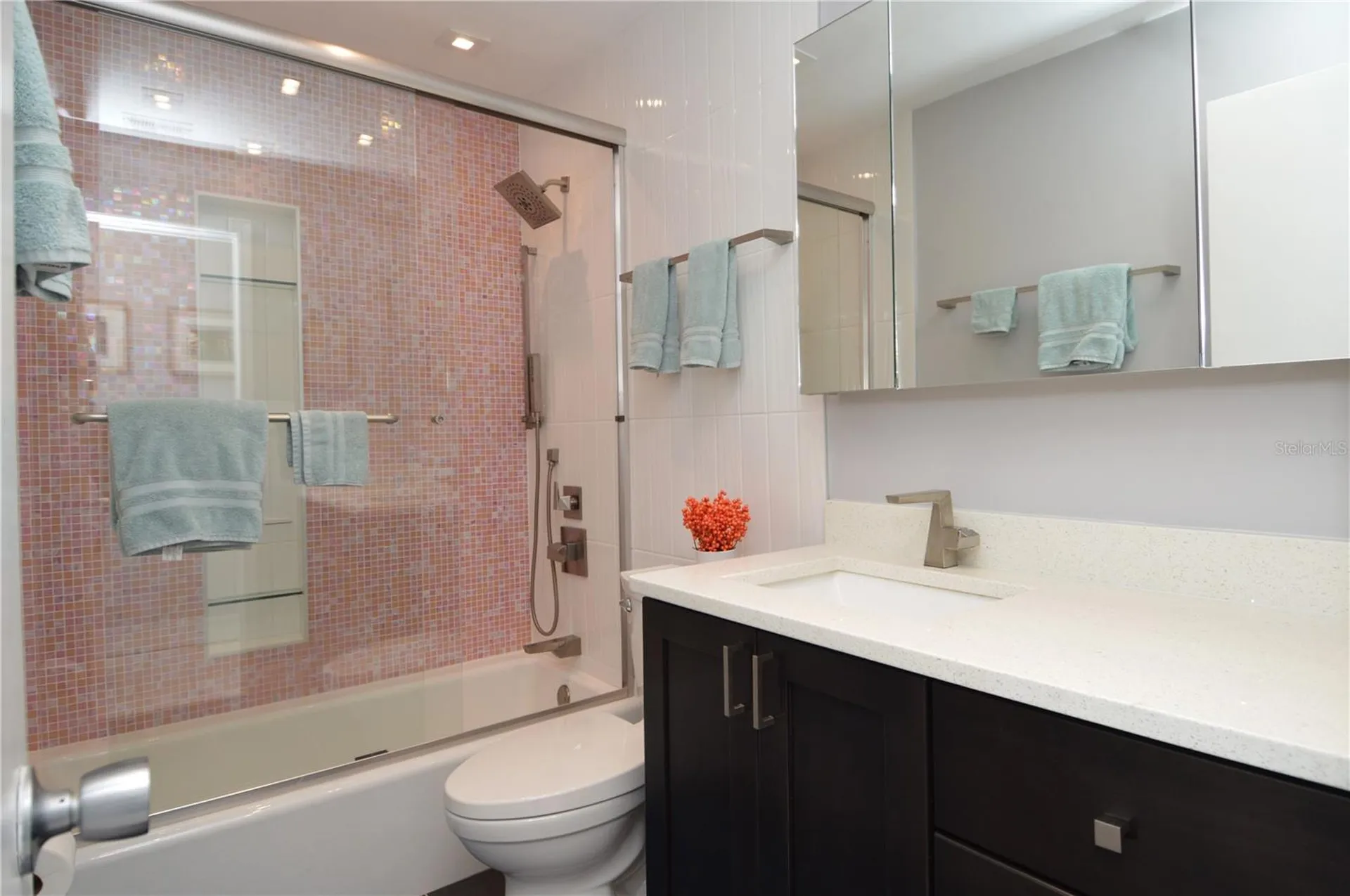 5245 Coquina Key Drive SE St Petersburg FL 33705